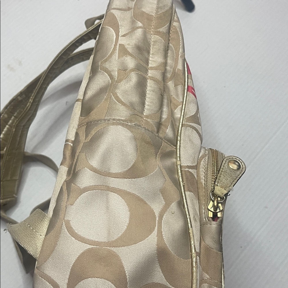 🆕listing…Coach Poppy Backpack - Picture 15 of 16